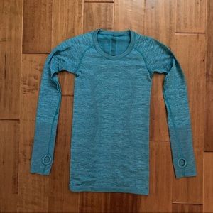 SOLD NWOT Lululemon Size 2 Indian Ocean Swiftly